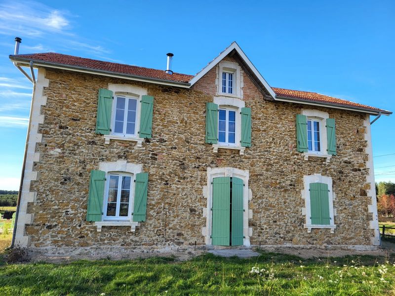 renovation-facade-en-pierre-landes